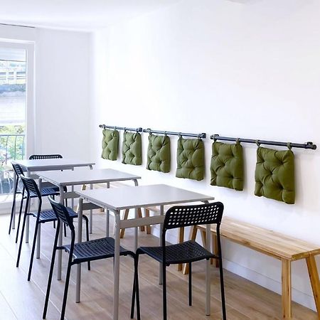 A Marisma Hostal レドンデーラ エクステリア 写真