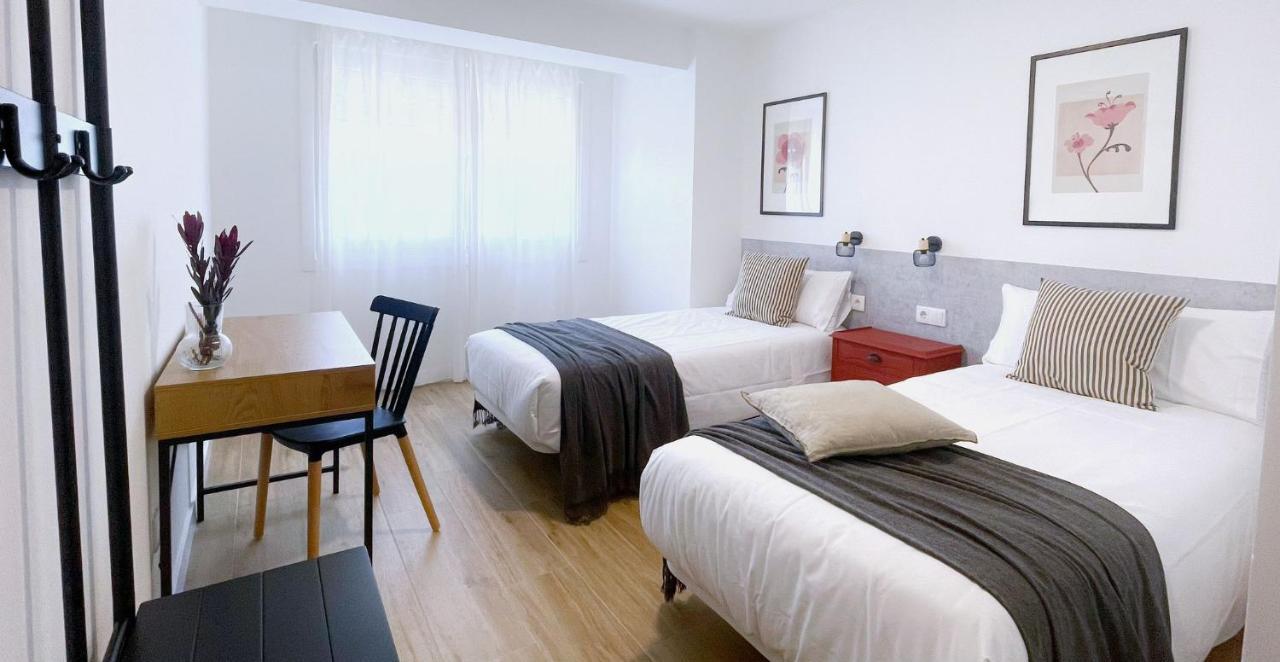 A Marisma Hostal レドンデーラ エクステリア 写真
